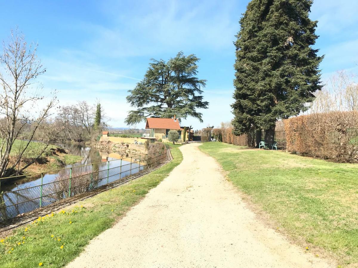 הוילה Saint-Nizier-sous-Charlieu Domaine Borchamps. מראה חיצוני תמונה